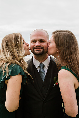 Tyler-Jennifer-Chinook-Winds-Casino-Lincoln-City-Oregon-Wedding-58