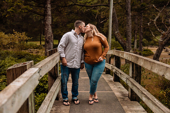 Giovanna-Engagement-Photos-Lincoln-City-Oregon-0004