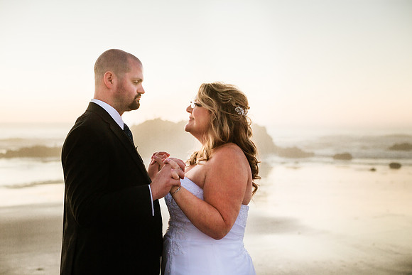 Tyler-Jennifer-Chinook-Winds-Casino-Lincoln-City-Oregon-Wedding-214