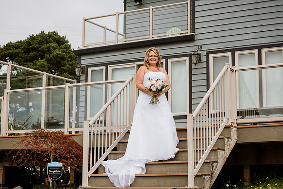Tyler-Jennifer-Chinook-Winds-Casino-Lincoln-City-Oregon-Wedding-63