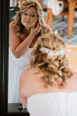 Tyler-Jennifer-Chinook-Winds-Casino-Lincoln-City-Oregon-Wedding-72