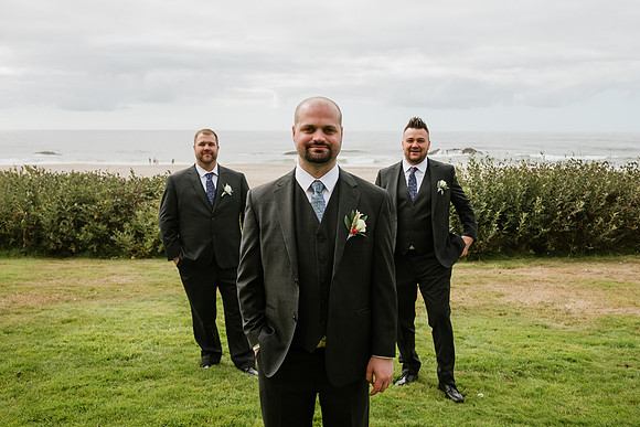 Tyler-Jennifer-Chinook-Winds-Casino-Lincoln-City-Oregon-Wedding-41