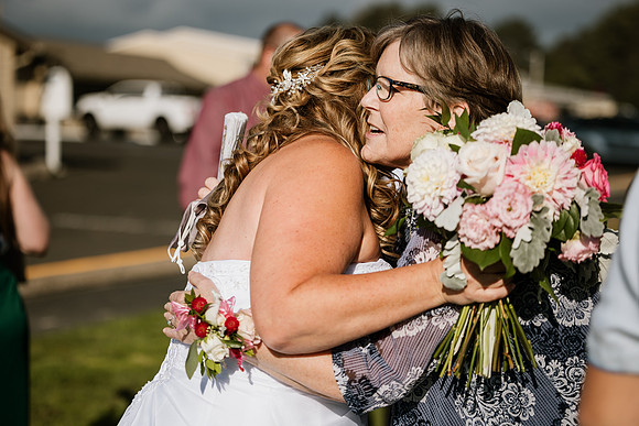 Tyler-Jennifer-Chinook-Winds-Casino-Lincoln-City-Oregon-Wedding-112