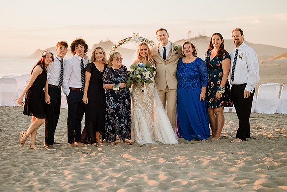 Michael-Annie-pacific-City-Cape-Kiwanda-Oregon-Elopement-2021-76