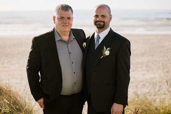 Tyler-Jennifer-Chinook-Winds-Casino-Lincoln-City-Oregon-Wedding-124