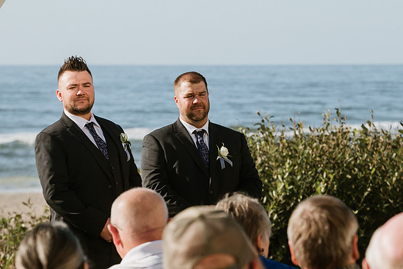 Tyler-Jennifer-Chinook-Winds-Casino-Lincoln-City-Oregon-Wedding-90
