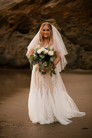 Michael-Annie-pacific-City-Cape-Kiwanda-Oregon-Elopement-2021-109