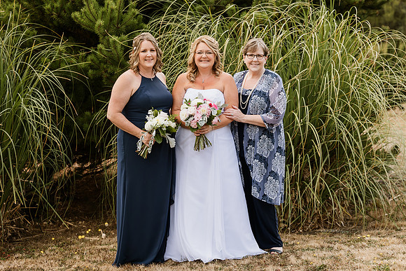 Tyler-Jennifer-Chinook-Winds-Casino-Lincoln-City-Oregon-Wedding-44