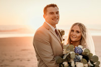 Michael-Annie-pacific-City-Cape-Kiwanda-Oregon-Elopement-2021-79