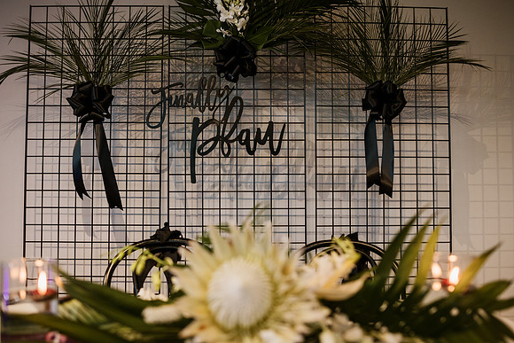 Jack-Talyn-Easton-Broad-Portland-Oregon-Wedding-5635-397