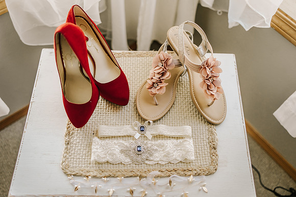 Ian-Bonnie-Rockaway-Beach-Sandbar-Oregon-Elopement-Wedding-photos-1116