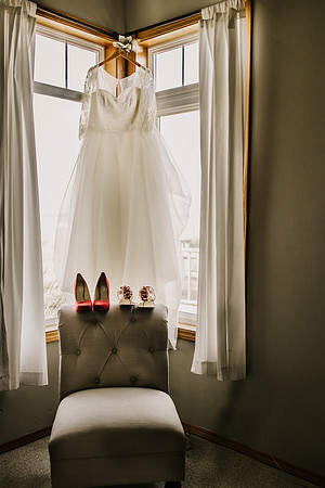Ian-Bonnie-Rockaway-Beach-Sandbar-Oregon-Elopement-Wedding-photos-1082