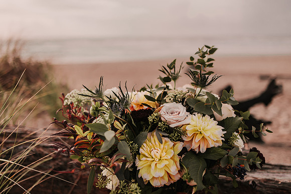 Ian-Bonnie-Rockaway-Beach-Sandbar-Oregon-Elopement-Wedding-photos-1194
