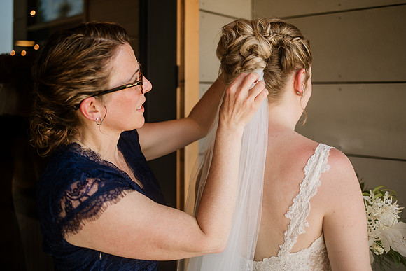 Brad-Jessica-Redland-Family-Farm-Oregon-City-Wedding-Photos-3822