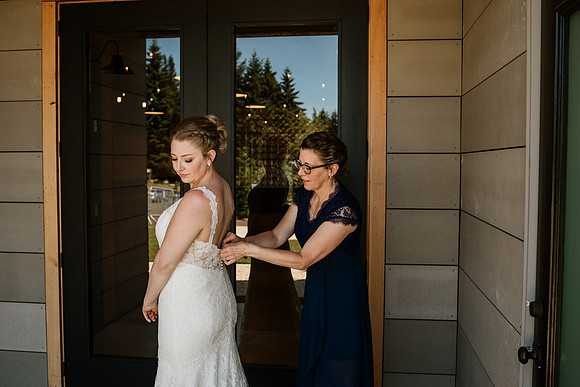 Brad-Jessica-Redland-Family-Farm-Oregon-City-Wedding-Photos-3375