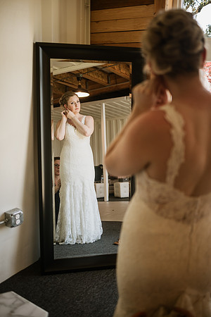 Brad-Jessica-Redland-Family-Farm-Oregon-City-Wedding-Photos-4097-2