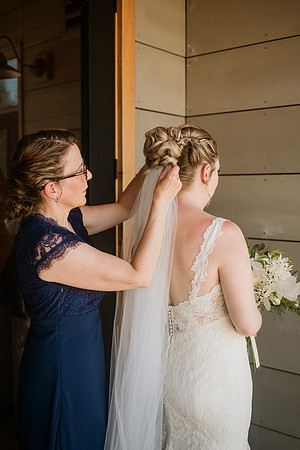 Brad-Jessica-Redland-Family-Farm-Oregon-City-Wedding-Photos-3815
