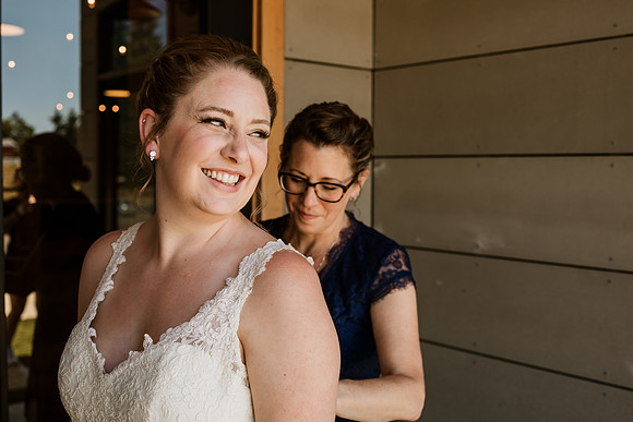 Brad-Jessica-Redland-Family-Farm-Oregon-City-Wedding-Photos-3401