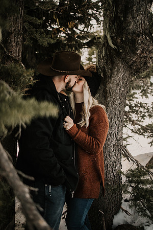 Gage-Mckayla-Timberline-Lodge-Mount-Hood-Oregon-Engagemnet-Photos-9301