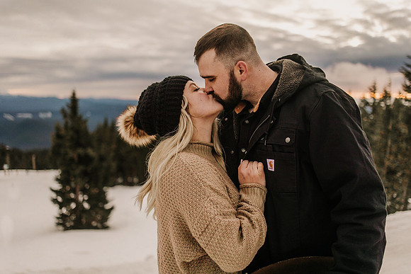 Gage-Mckayla-Timberline-Lodge-Mount-Hood-Oregon-Engagemnet-Photos-9791