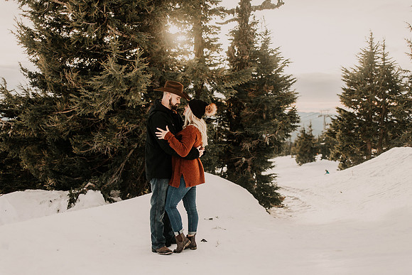 Gage-Mckayla-Timberline-Lodge-Mount-Hood-Oregon-Engagemnet-Photos-9407