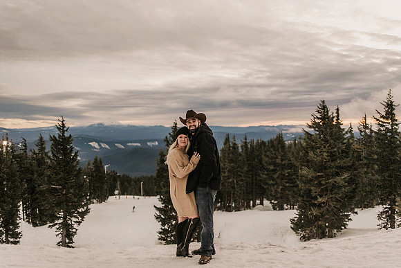 Gage-Mckayla-Timberline-Lodge-Mount-Hood-Oregon-Engagemnet-Photos-9778