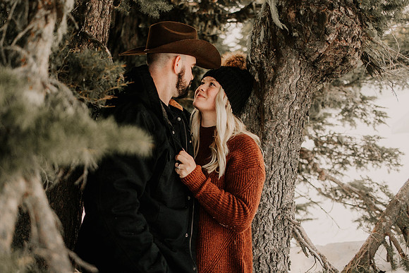 Gage-Mckayla-Timberline-Lodge-Mount-Hood-Oregon-Engagemnet-Photos-9294