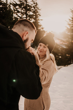 Gage-Mckayla-Timberline-Lodge-Mount-Hood-Oregon-Engagemnet-Photos-9519