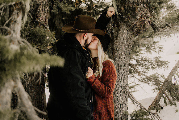 Gage-Mckayla-Timberline-Lodge-Mount-Hood-Oregon-Engagemnet-Photos-9303
