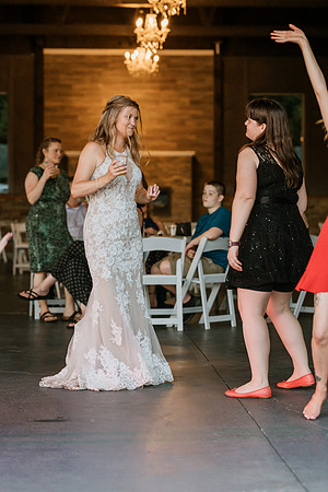 Romero-Kate-Water-Oasis-Newberg-Oregon-Wedding-Photos-0604