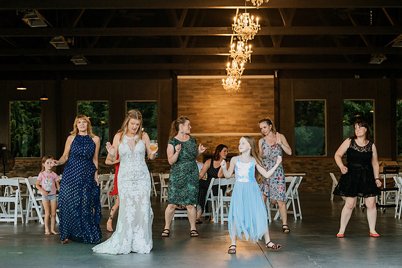 Romero-Kate-Water-Oasis-Newberg-Oregon-Wedding-Photos-0588