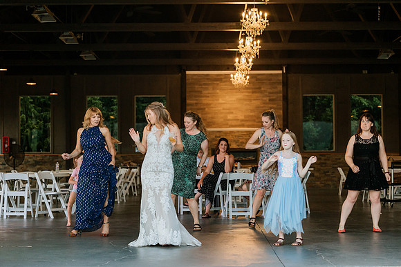 Romero-Kate-Water-Oasis-Newberg-Oregon-Wedding-Photos-0586
