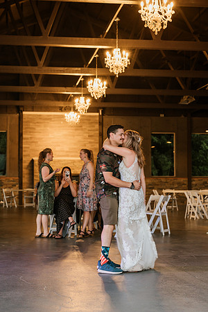 Romero-Kate-Water-Oasis-Newberg-Oregon-Wedding-Photos-0682
