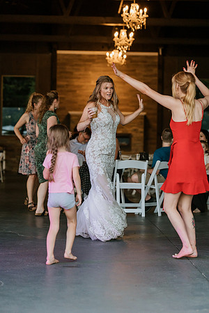 Romero-Kate-Water-Oasis-Newberg-Oregon-Wedding-Photos-0612