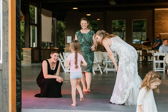 Romero-Kate-Water-Oasis-Newberg-Oregon-Wedding-Photos-0526