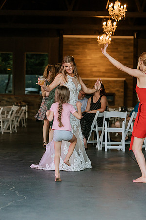 Romero-Kate-Water-Oasis-Newberg-Oregon-Wedding-Photos-0614