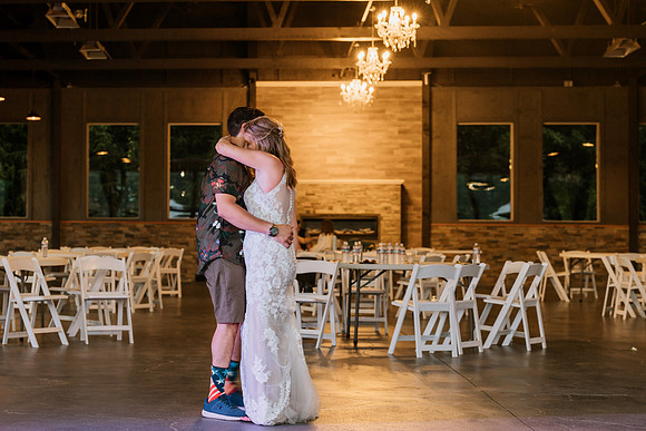 Romero-Kate-Water-Oasis-Newberg-Oregon-Wedding-Photos-0695