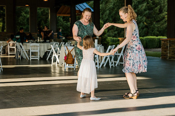 Romero-Kate-Water-Oasis-Newberg-Oregon-Wedding-Photos-9960