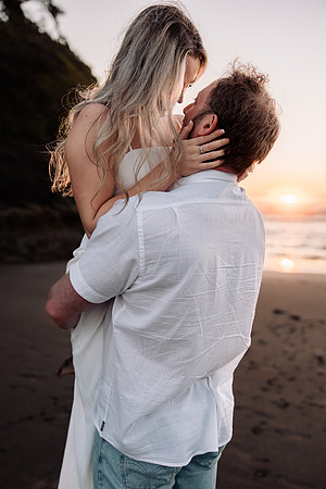 Kannon-Ashley-Surpise-Proposal-Rock-Neskowin-Oregon-Photos (36 of 94)
