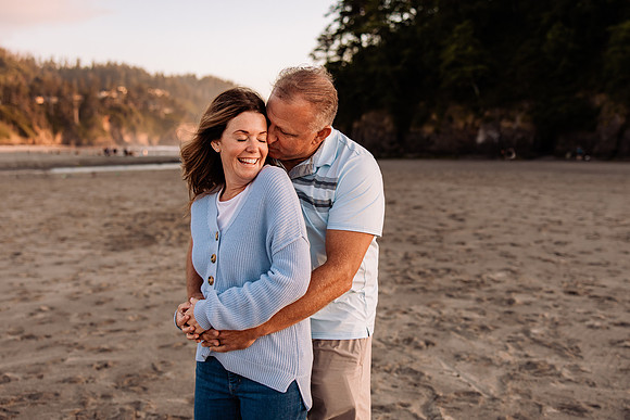 Kannon-Ashley-Surpise-Proposal-Rock-Neskowin-Oregon-Photos (10 of 94)