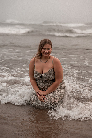 Lauren-Senior-Photos-2024-Class-of-2025-52
