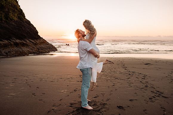 Kannon-Ashley-Surpise-Proposal-Rock-Neskowin-Oregon-Photos (32 of 94)