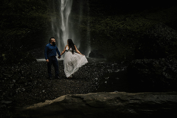 Dave-Jessica-Latourelle-Waterfall-Oregon-Engagement-Photos (13 of 95)
