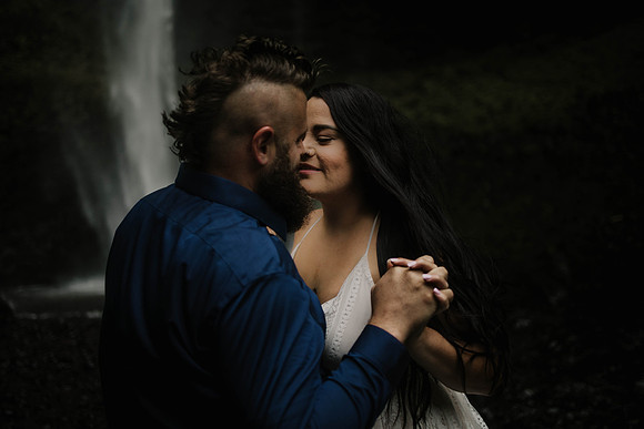 Dave-Jessica-Latourelle-Waterfall-Oregon-Engagement-Photos (17 of 95)