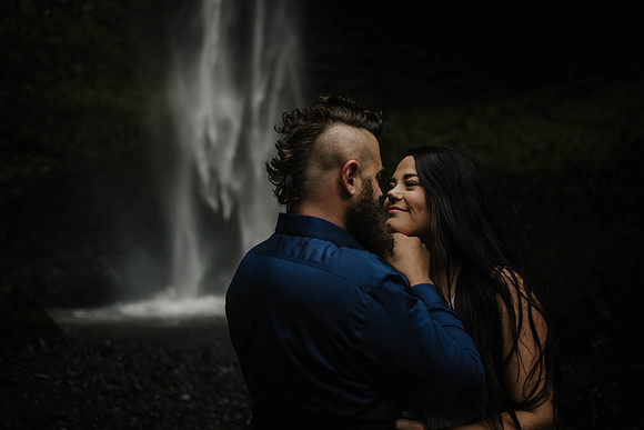 Dave-Jessica-Latourelle-Waterfall-Oregon-Engagement-Photos (21 of 95)