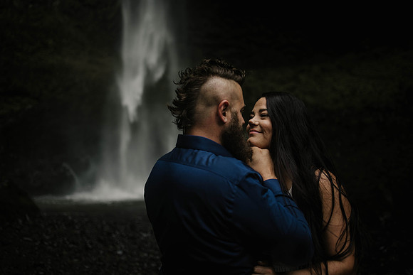 Dave-Jessica-Latourelle-Waterfall-Oregon-Engagement-Photos (22 of 95)