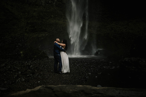 Dave-Jessica-Latourelle-Waterfall-Oregon-Engagement-Photos (25 of 95)