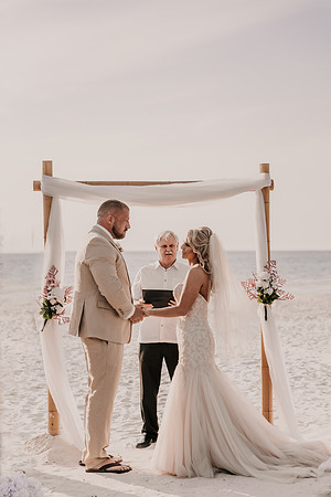 Molly-Jake-Saint-Pete-Beach-Destination-Wedding-Photos--2