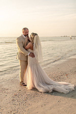 Molly-Jake-Saint-Pete-Beach-Destination-Wedding-Photos-0154
