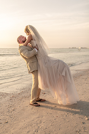 Molly-Jake-Saint-Pete-Beach-Destination-Wedding-Photos-0168
